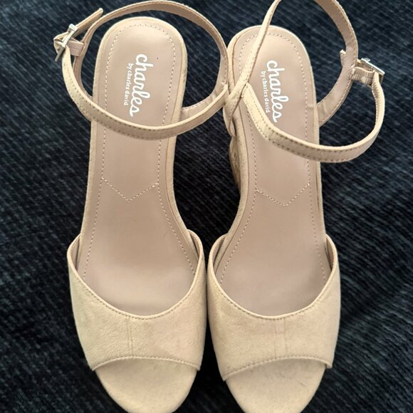 Charles David Lambert Cork Wedge Sandal - Picture 4 of 6